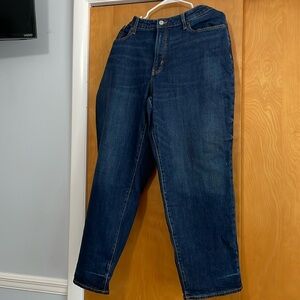 Old Navy women’s jeans dark wash